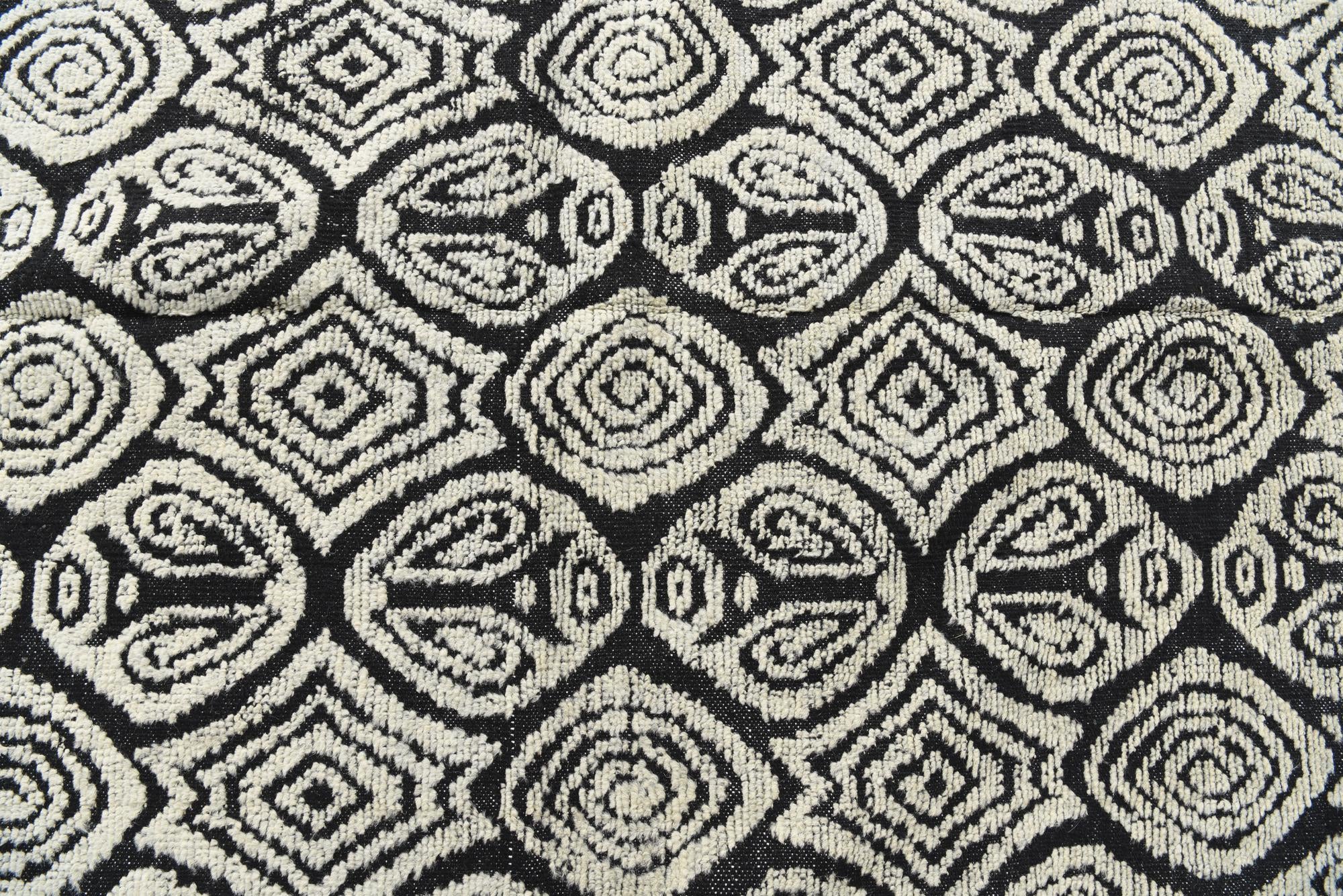 8' 6 x 10' 2 Hand Knotted Moroccan Wool Rug