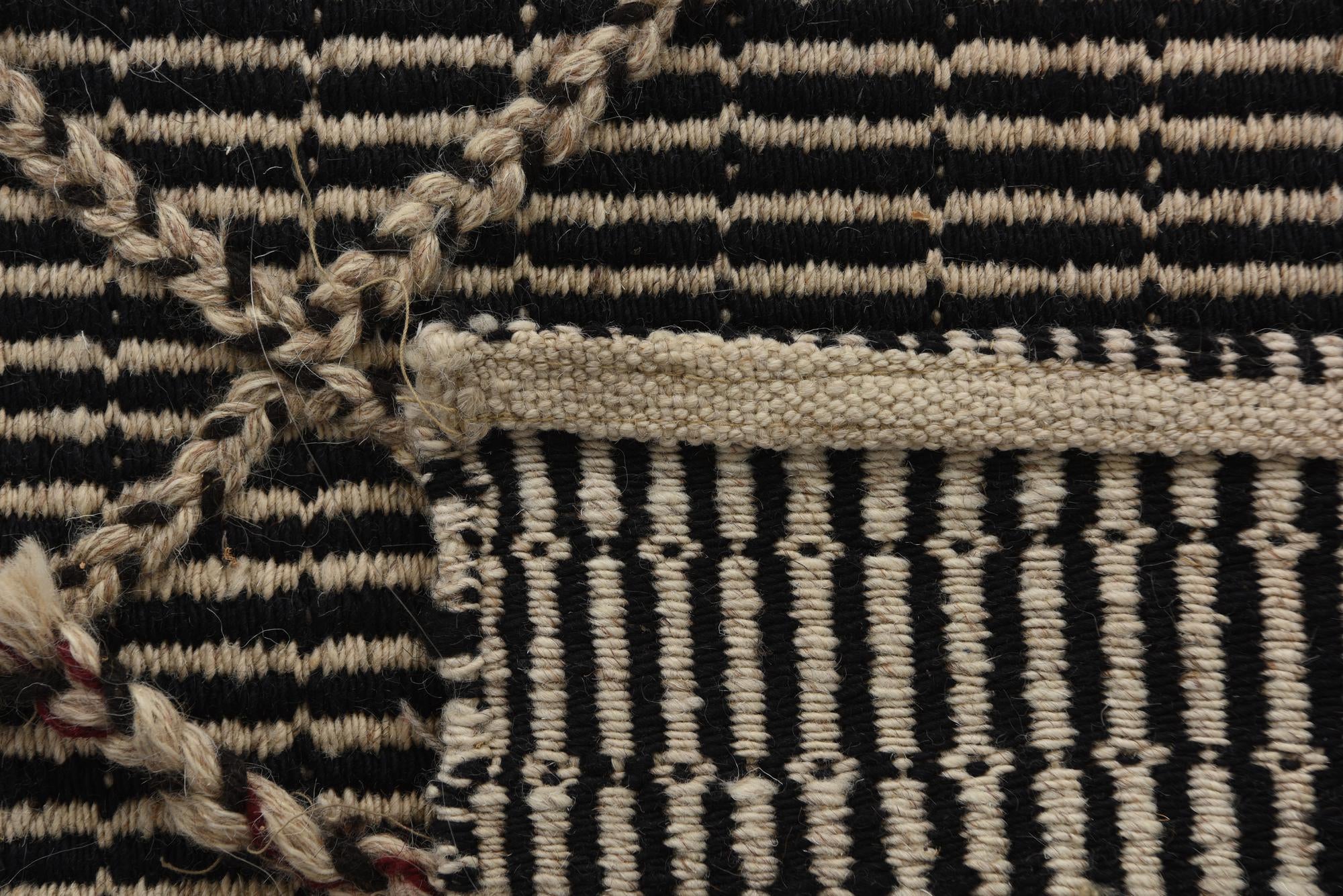 9' 8 x 14' 5 Hand Knotted Moroccan Wool Rug
