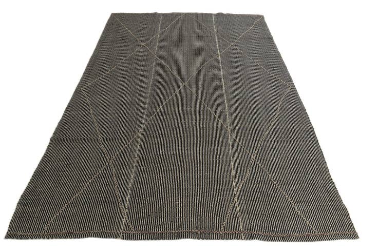 Detail image of 9' 10 x 14' 4 Hand Knotted Moroccan Wool Rug