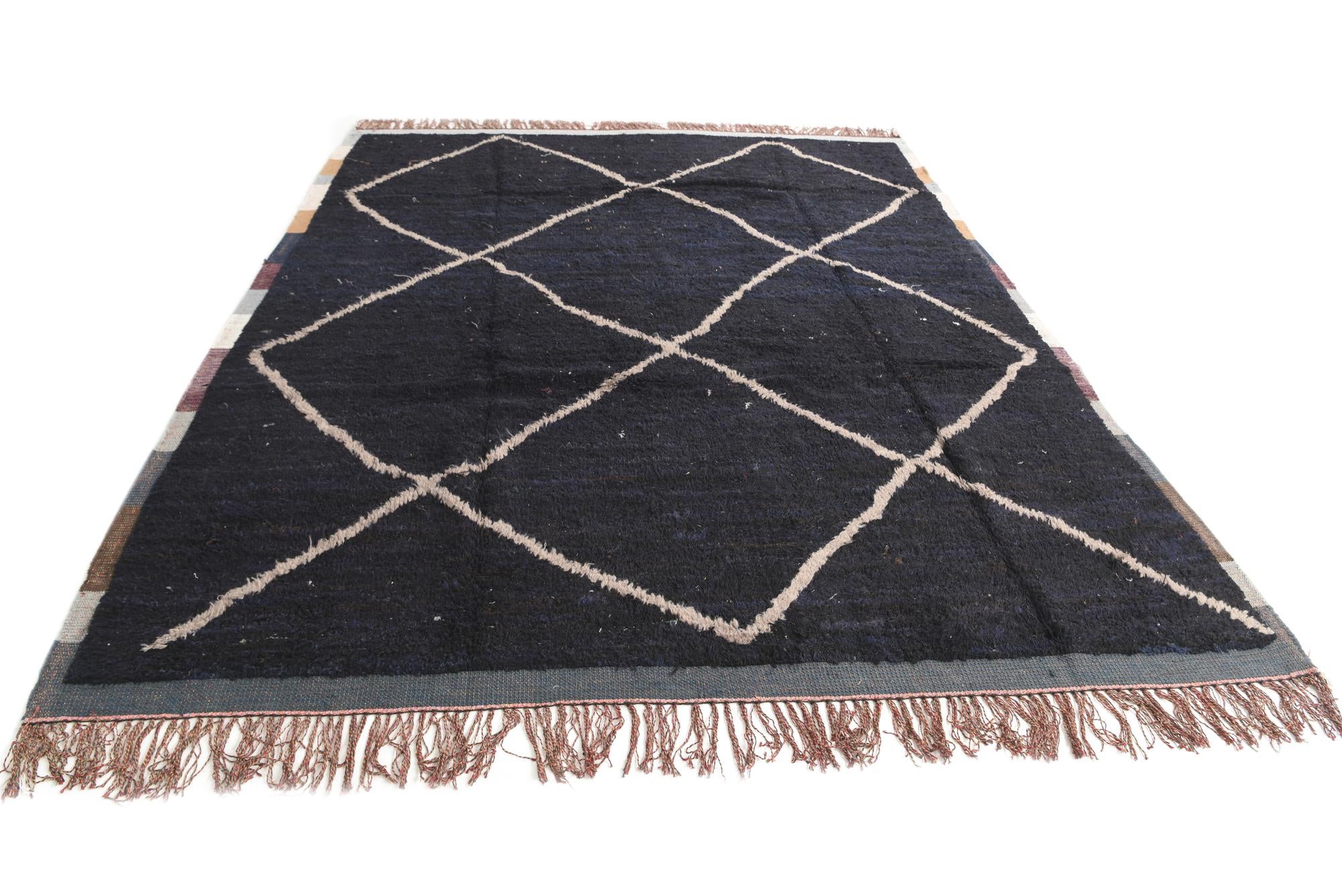 8' x 10' Hand Knotted Moroccan Wool Rug