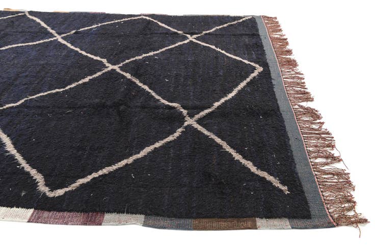 Detail image of 8' x 10' Hand Knotted Moroccan Wool Rug