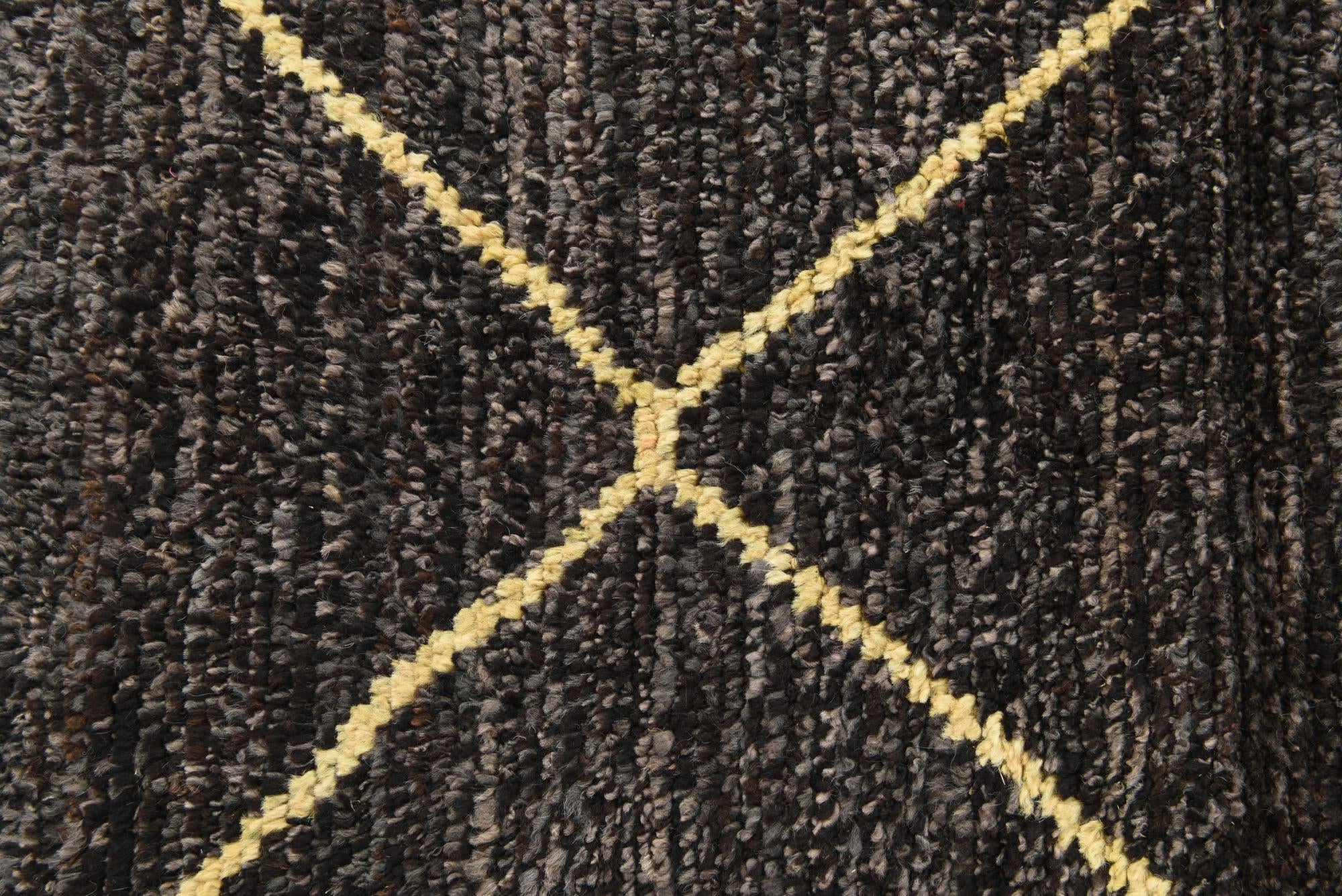 5' x 8' 4 Hand Knotted Moroccan Wool Rug