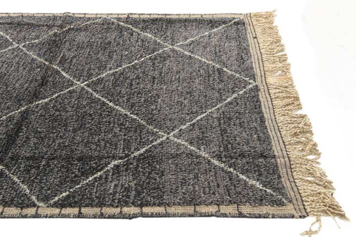 5' 2 x 8' 3 Hand Knotted Moroccan Wool Rug