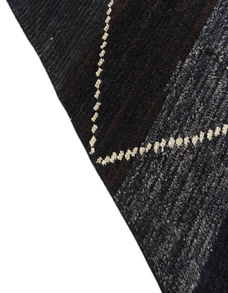 Detail image of 8' 2 x 10' 10  Hand Knotted Moroccan Wool Rug