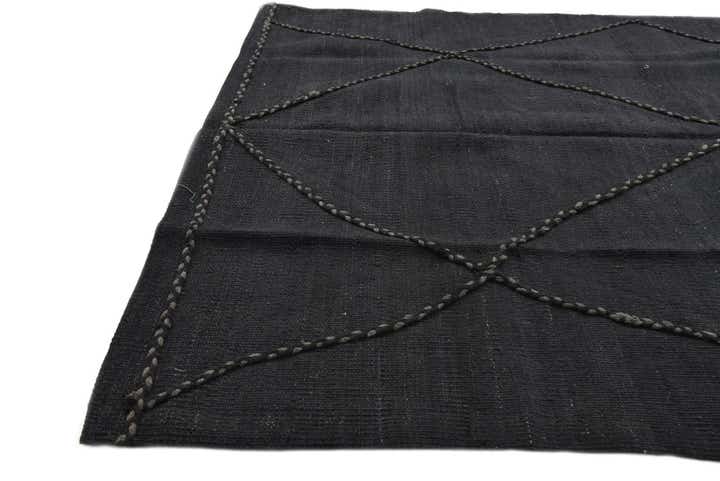 4' 1 x 5' 11 Hand Knotted Moroccan Wool Rug