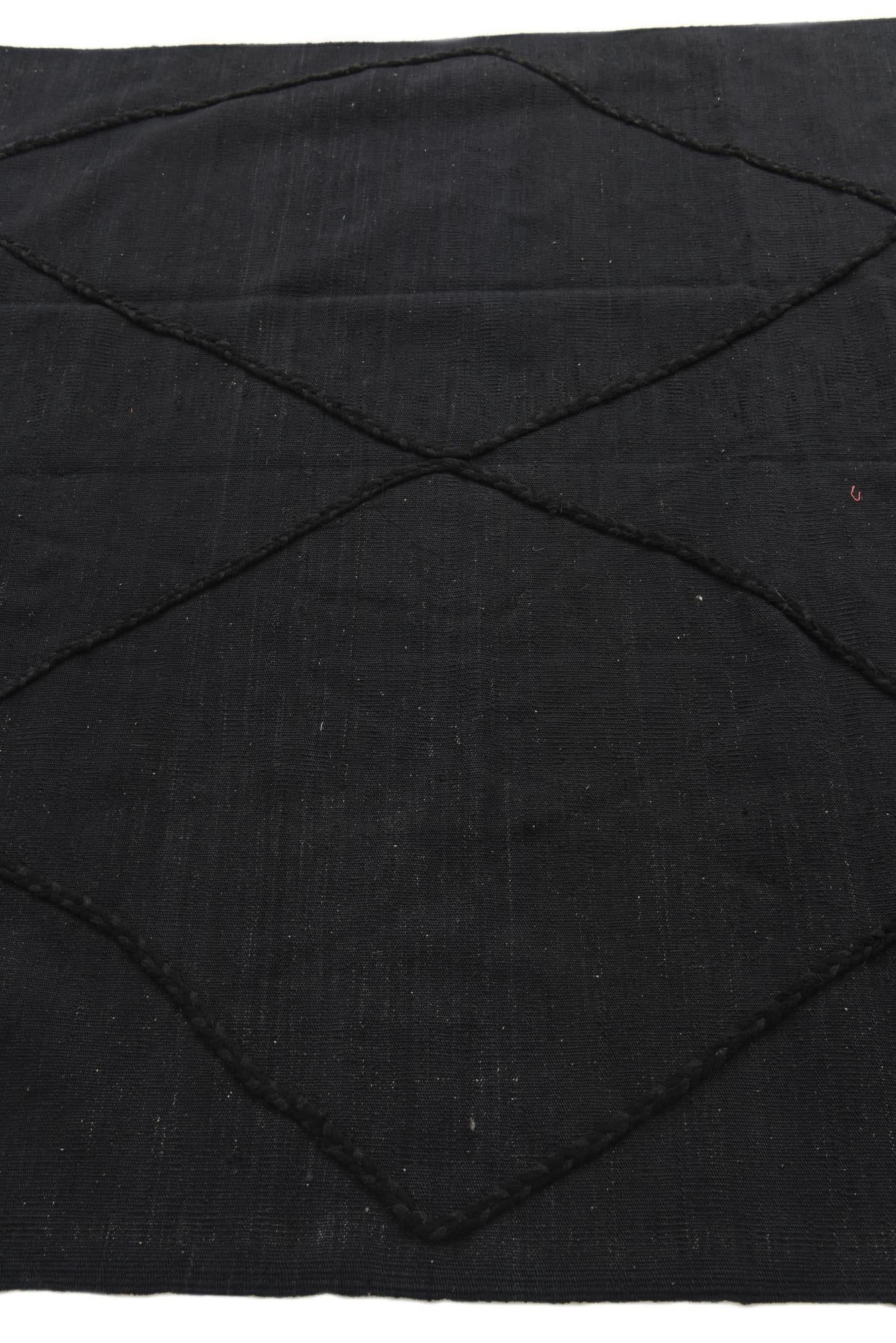 5' 6 x 7' 7 Hand Knotted Moroccan Wool Rug