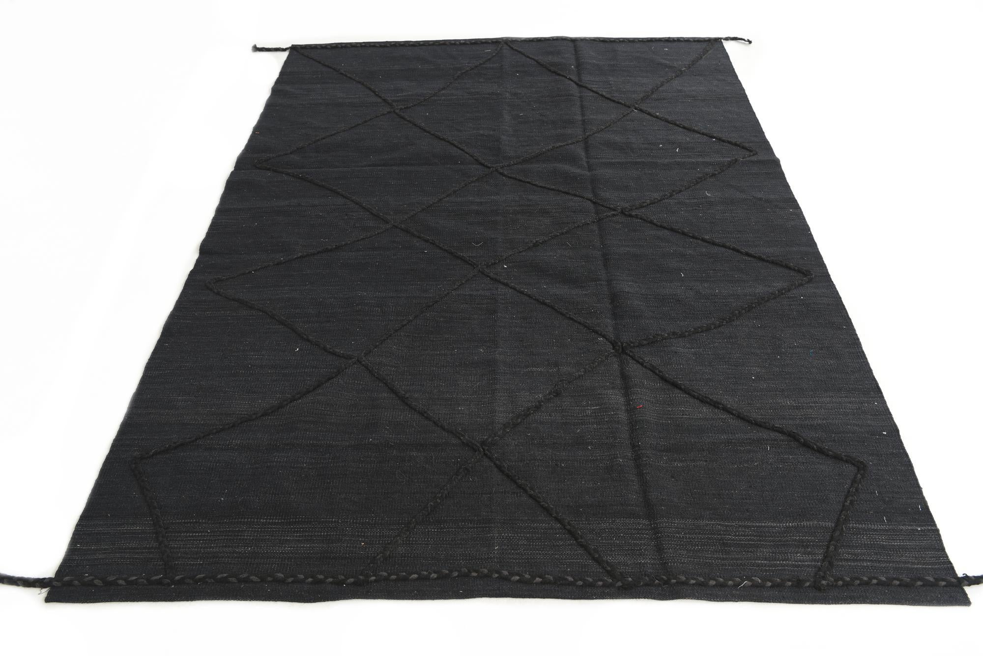 5' 8 x 7' 9 Hand Knotted Moroccan Wool Rug
