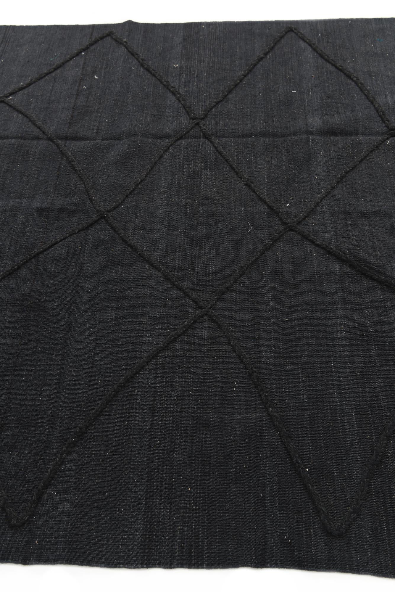 5' 8 x 7' 9 Hand Knotted Moroccan Wool Rug