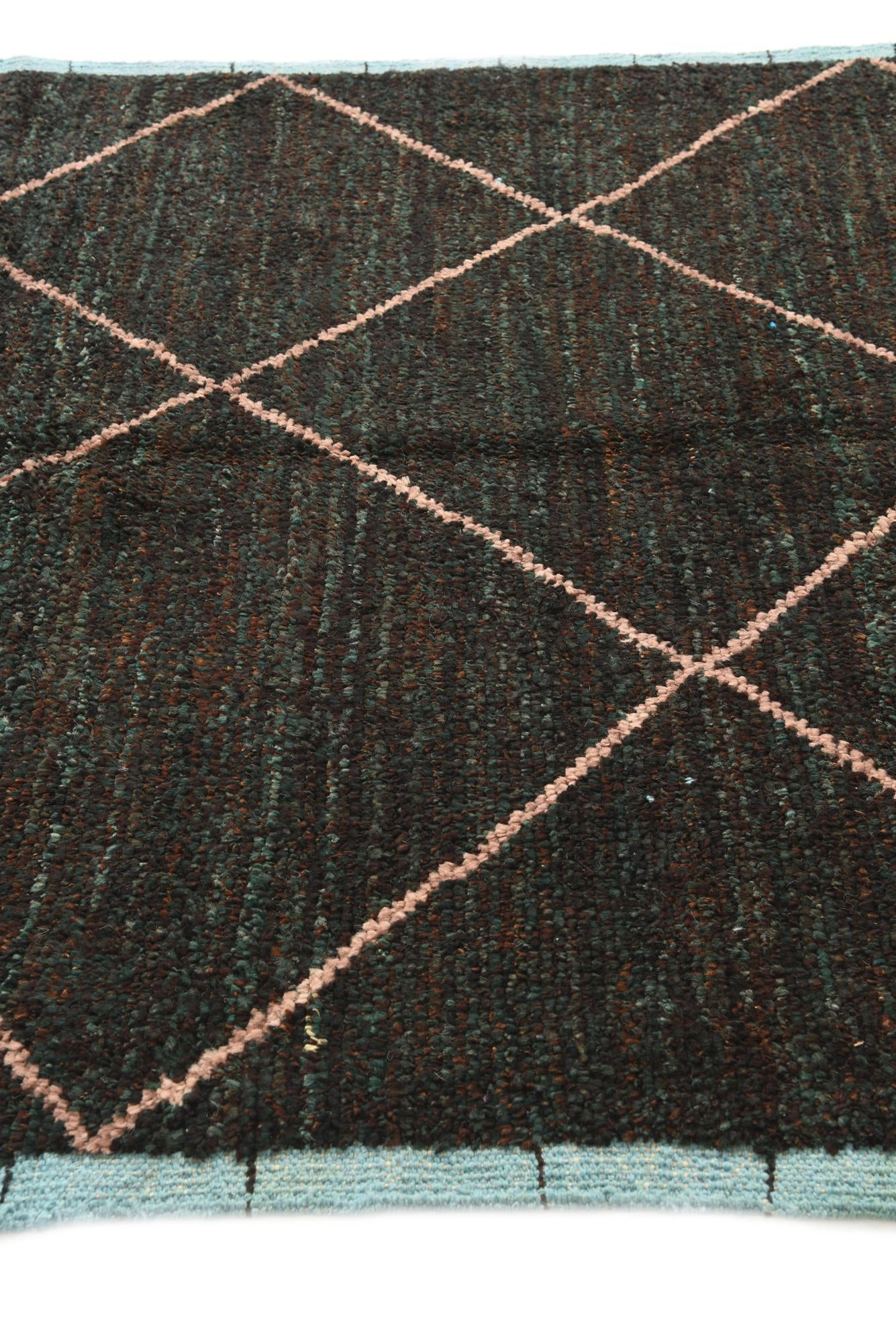 5' 1 x 8' 5 Hand Knotted Moroccan Wool Rug