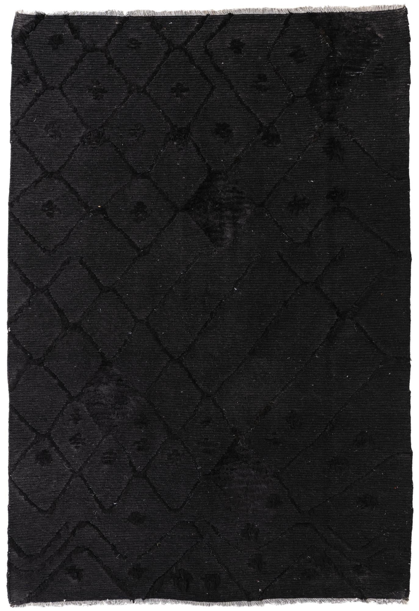 4' 8 x 6' 9 Hand Knotted Moroccan Wool Rug