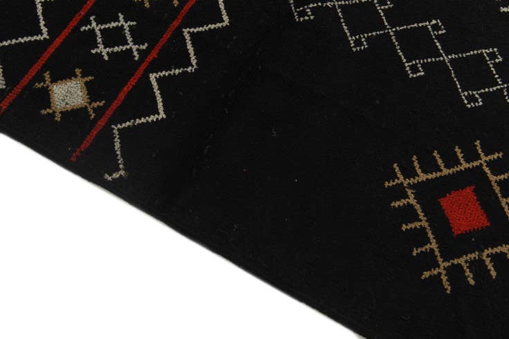 Detail image of 6' 5 x 9' 3 Hand Knotted Moroccan Wool Rug