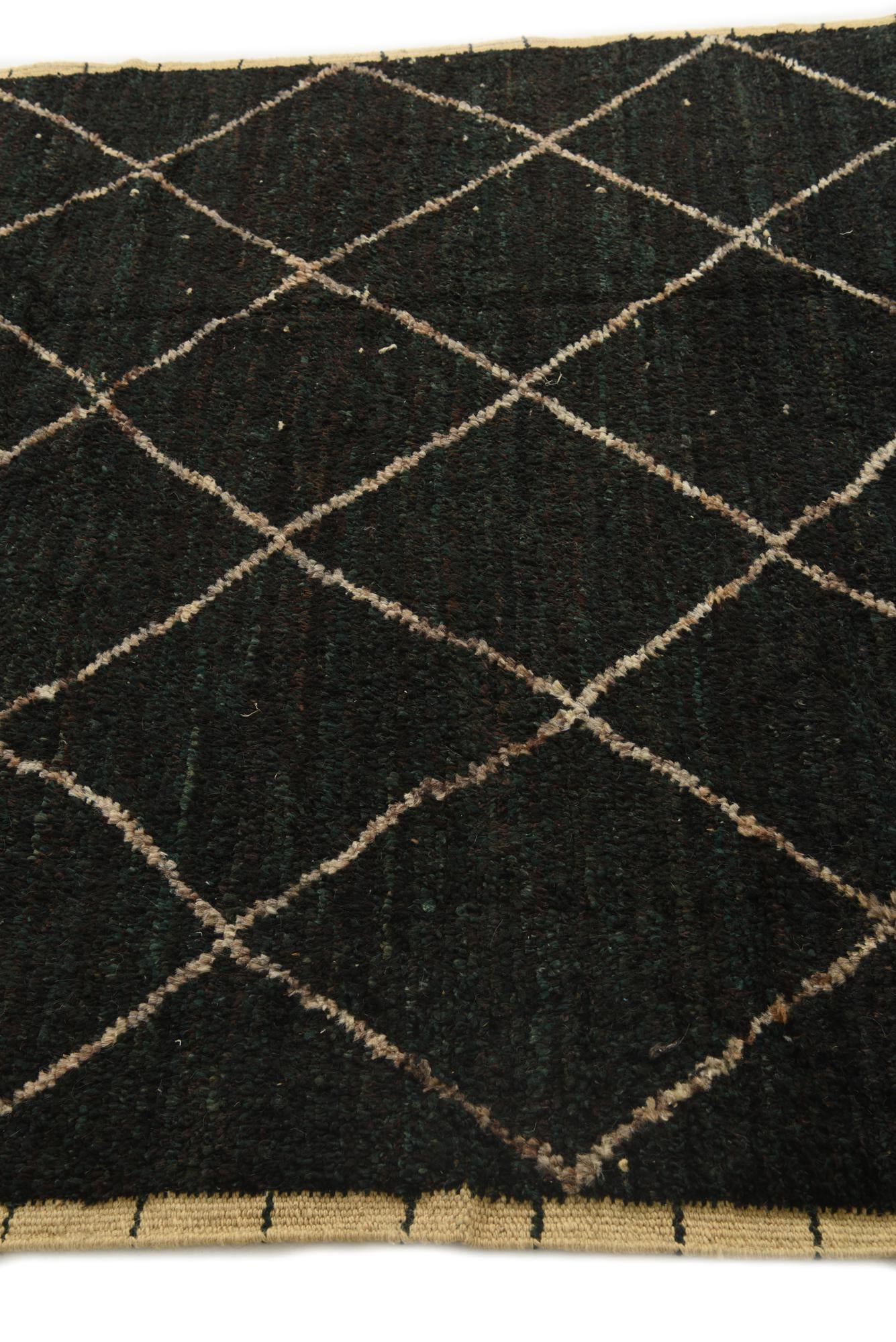 6' 1 x 9' 6 Hand Knotted Moroccan Wool Rug