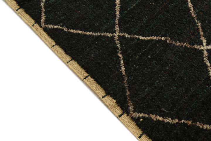 6' 1 x 9' 6 Hand Knotted Moroccan Wool Rug