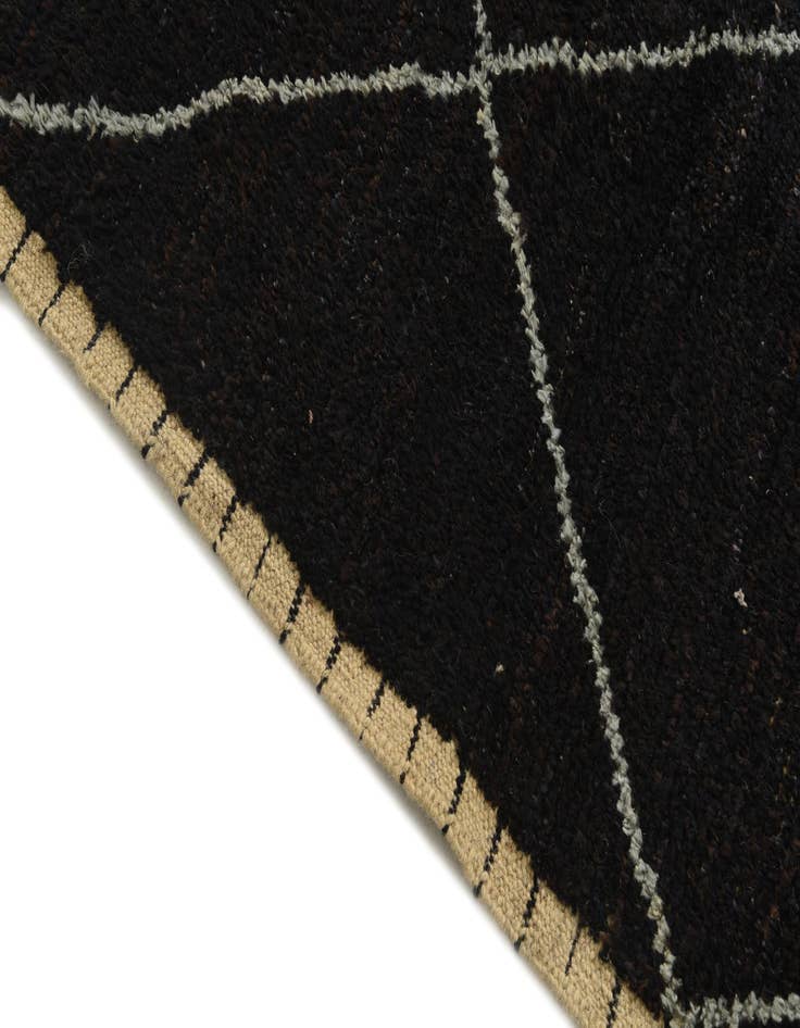 Detail image of 5' x 8' 10  Hand Knotted Moroccan Wool Rug