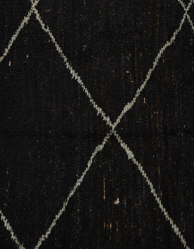 Detail image of 5' x 8' 10  Hand Knotted Moroccan Wool Rug