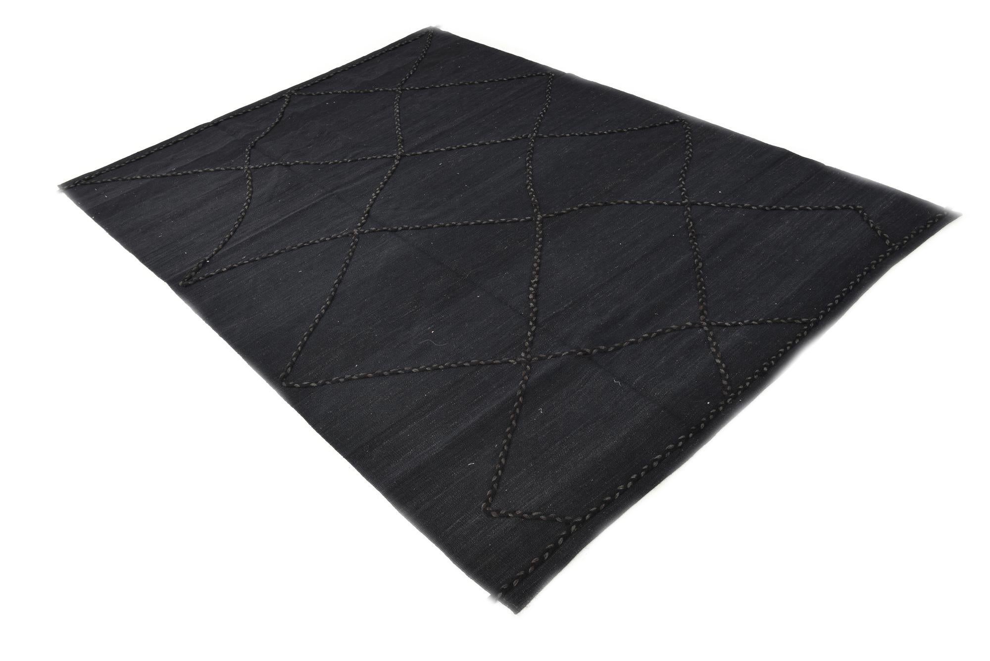 5' 9 x 7' 11 Hand Knotted Moroccan Wool Rug