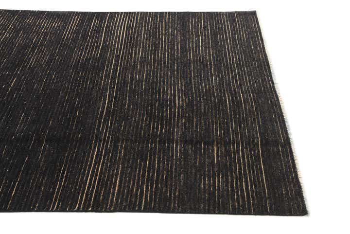 5' x 6' 6 Hand Knotted Moroccan Wool Rug