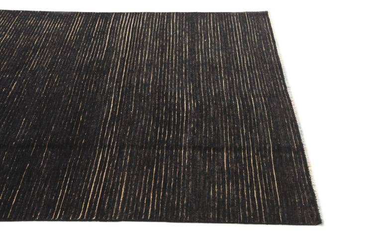Detail image of 5' x 6' 6 Hand Knotted Moroccan Wool Rug