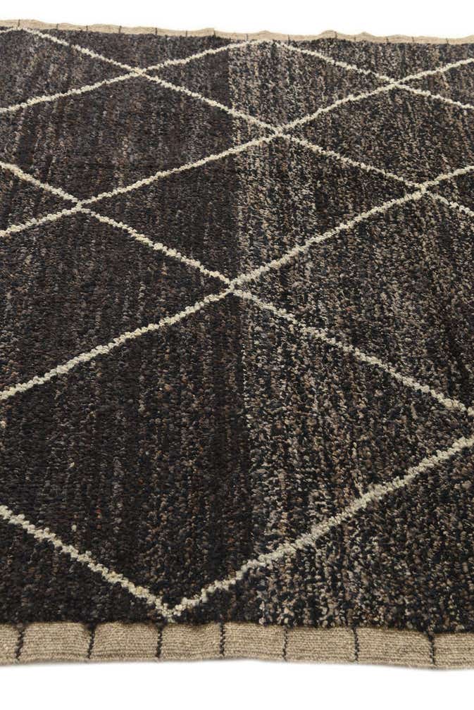 6' x 9' 2 Hand Knotted Moroccan Wool Rug