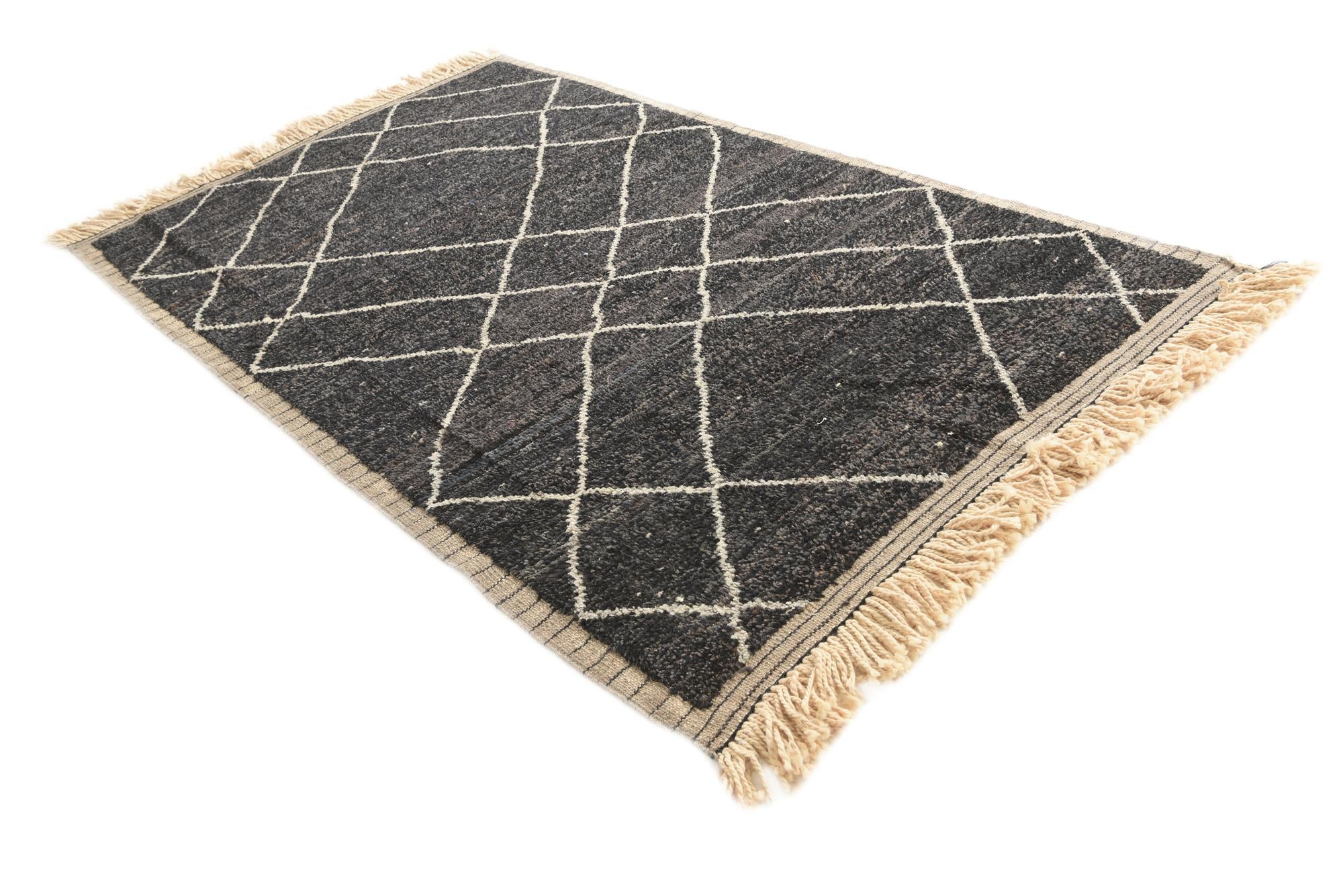 6' 3 x 8' 10 Hand Knotted Moroccan Wool Rug