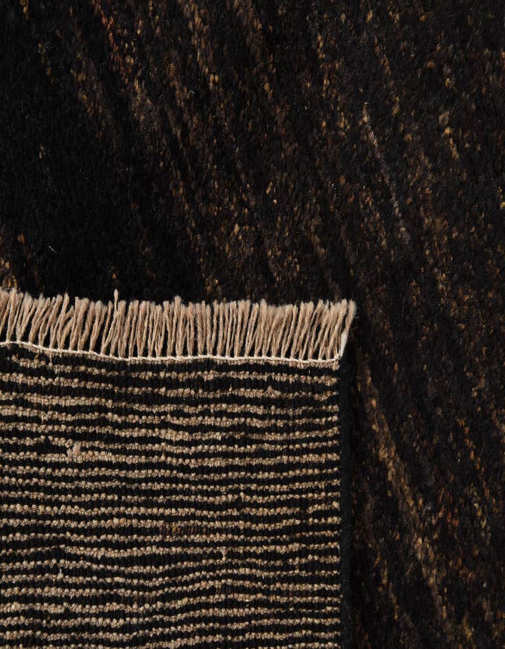 Detail image of 5' 6 x 7' 8  Hand Knotted Moroccan Wool Rug