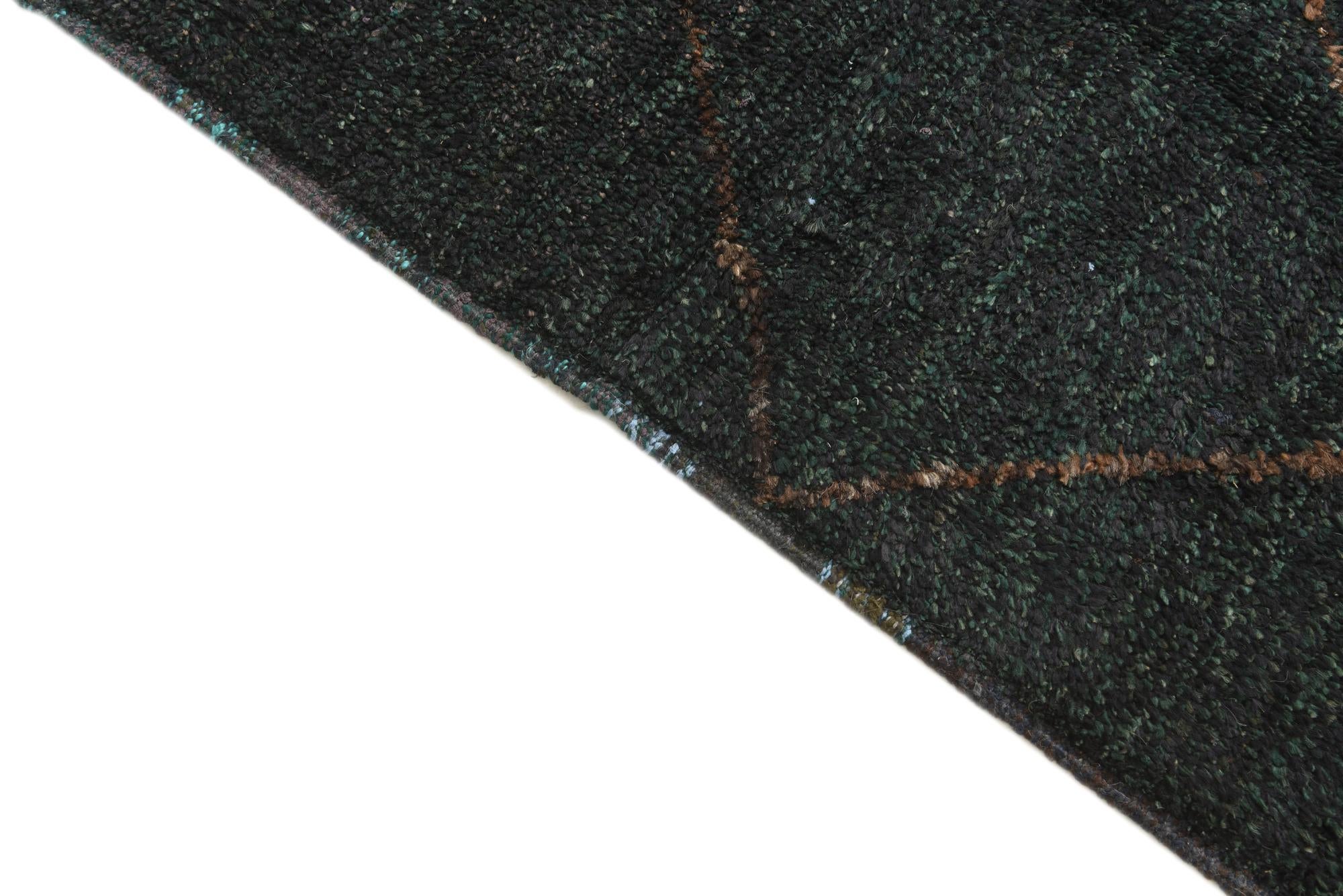 6' 3 x 9' Hand Knotted Moroccan Wool Rug