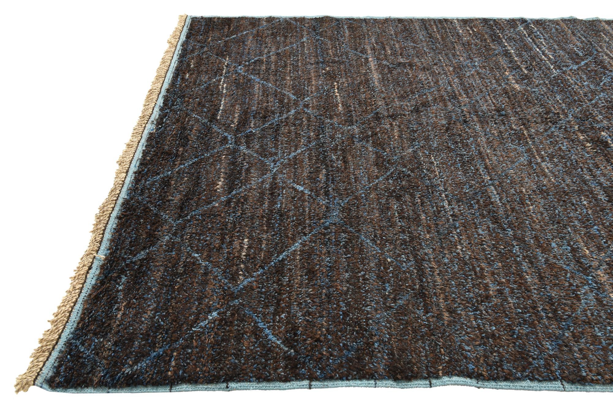 8' 1 x 10' 5 Hand Knotted Moroccan Wool Rug