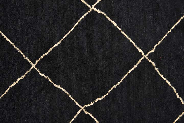 6' 5 x 10' Hand Knotted Moroccan Wool Rug