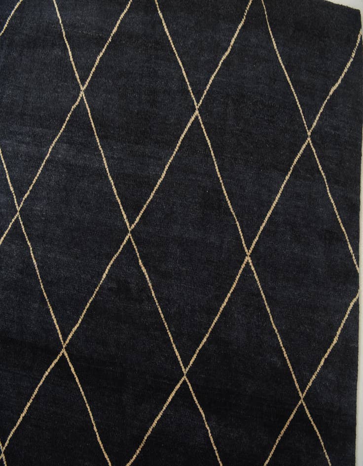 Detail image of 6' 7 x 10' 5  Hand Knotted Moroccan Wool Rug