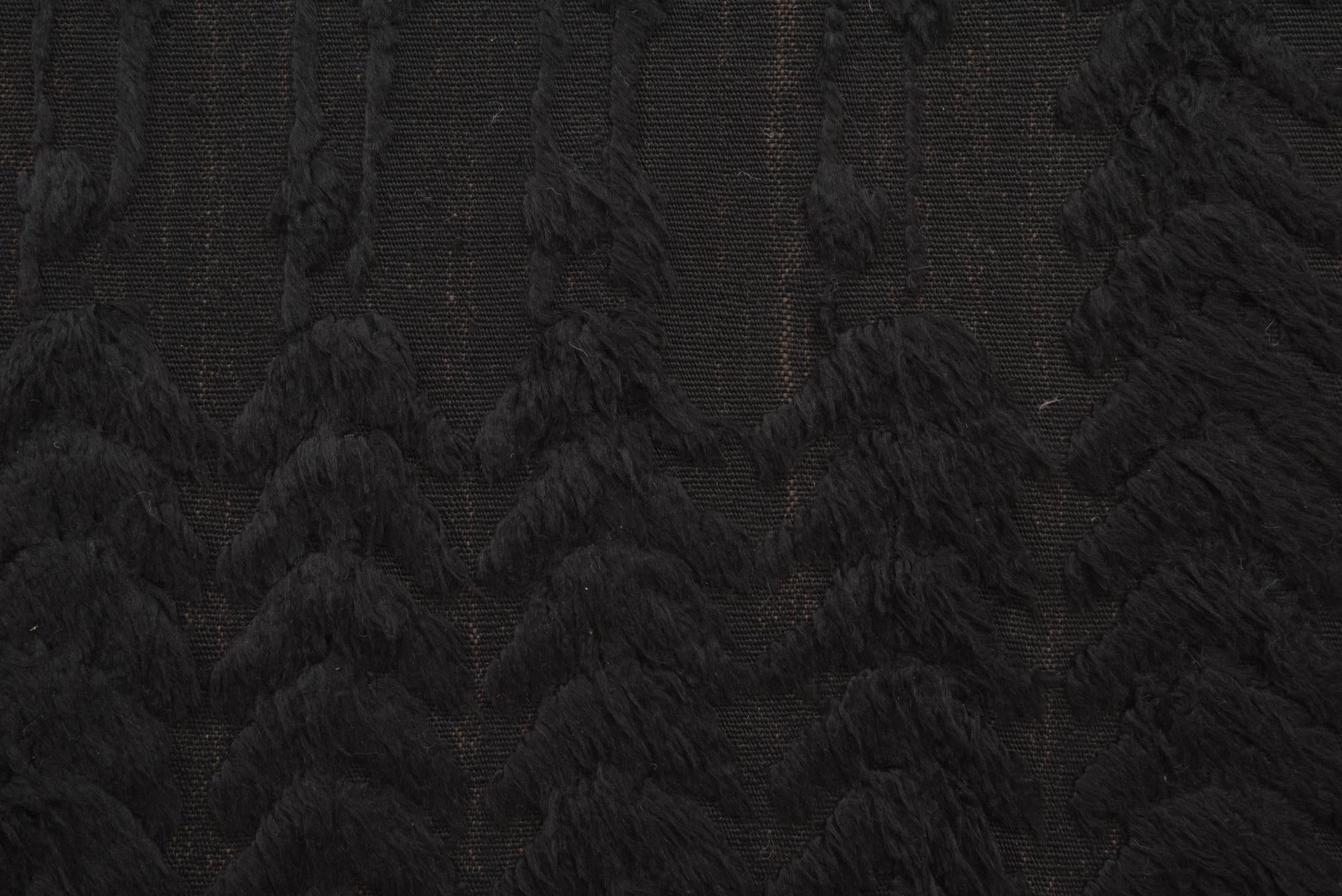 5' 3 x 7' 7 Hand Knotted Moroccan Wool Rug