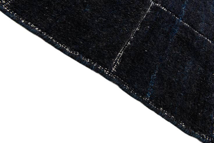 Detail image of 9' 6 x 11' 9 Hand Knotted Moroccan Wool Rug