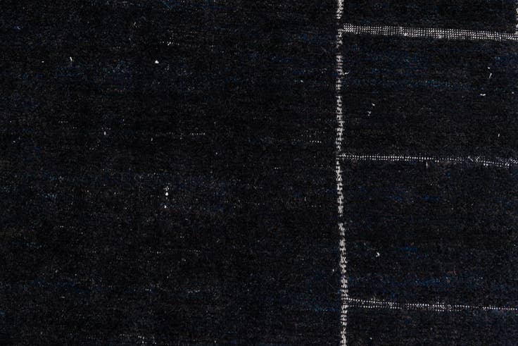 Detail image of 9' 6 x 11' 9 Hand Knotted Moroccan Wool Rug