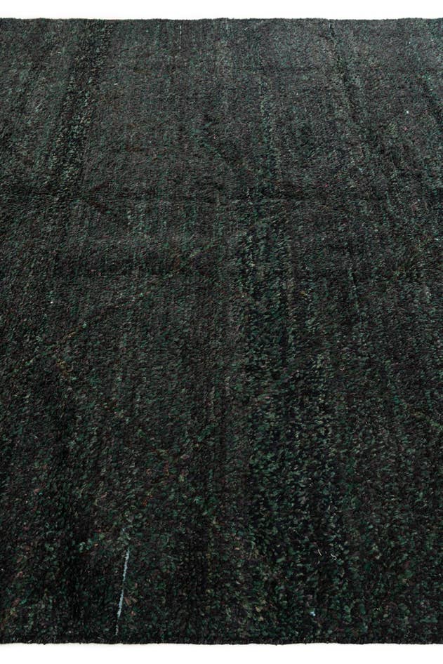 Detail image of 8' x 10' 7 Hand Knotted Moroccan Wool Rug