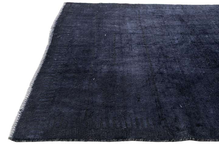 4' 9 x 7' Hand Knotted Moroccan Wool Rug