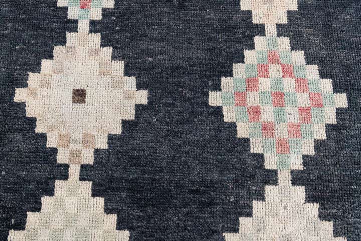 9' 1 x 11' 10 Hand Knotted Moroccan Wool Rug