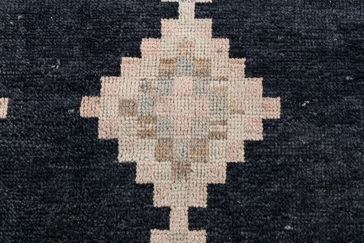 9' 1 x 11' 10 Hand Knotted Moroccan Wool Rug
