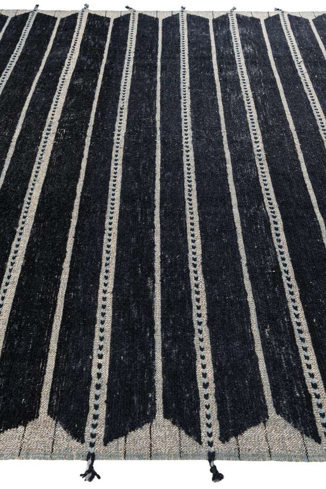 8' 6 x 10' Hand Knotted Moroccan Wool Rug