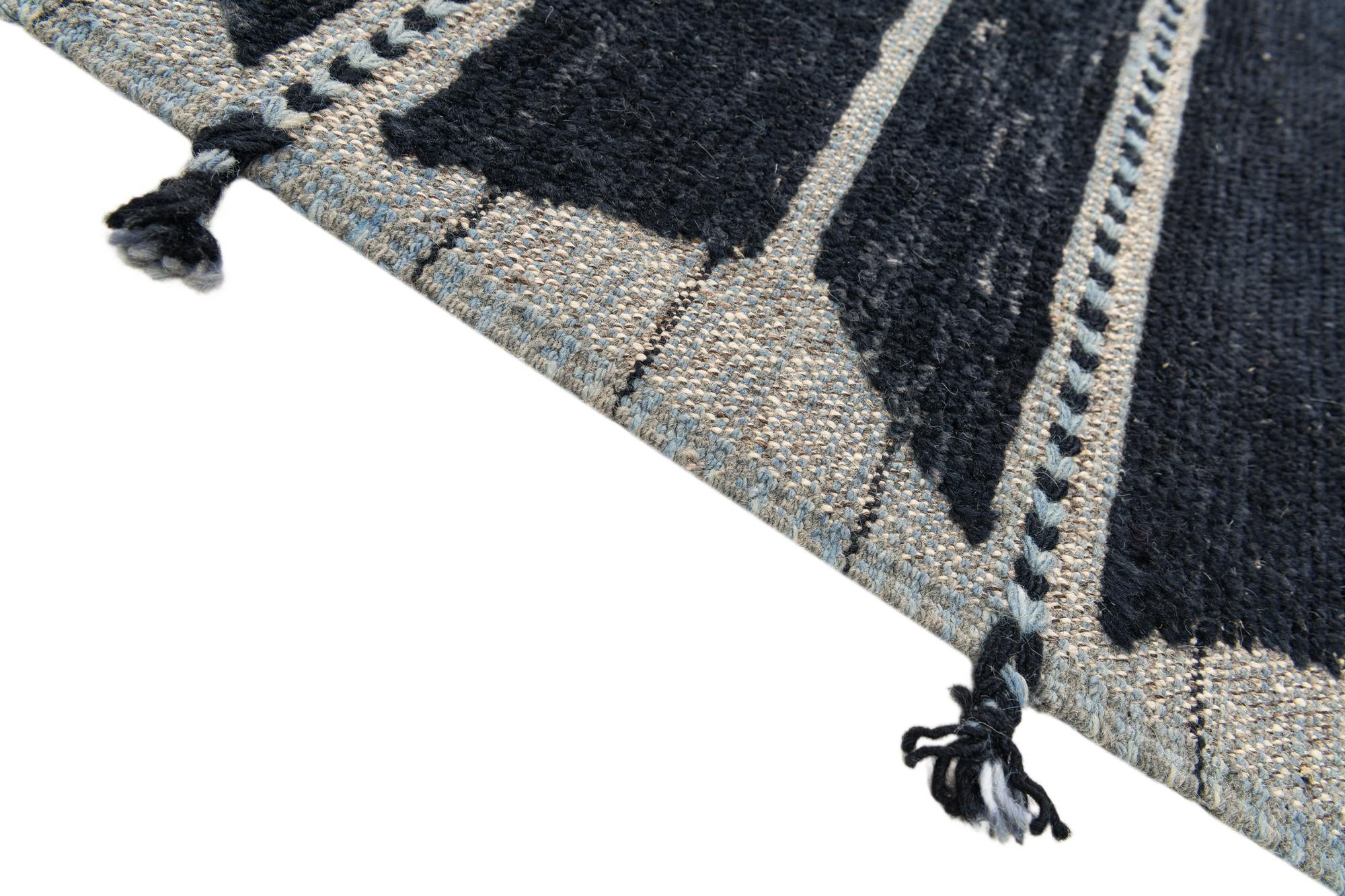 8' 6 x 10' Hand Knotted Moroccan Wool Rug