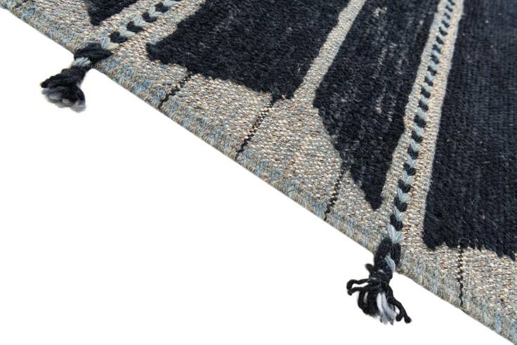 Detail image of 8' 6 x 10' Hand Knotted Moroccan Wool Rug