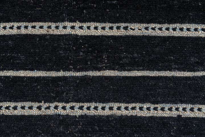 8' 6 x 10' Hand Knotted Moroccan Wool Rug