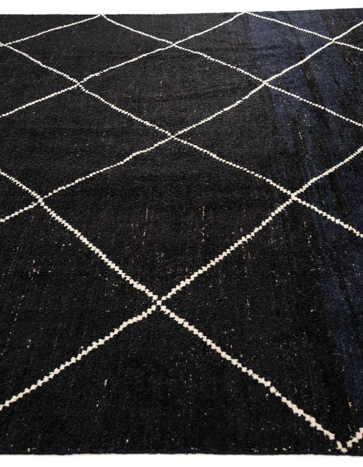 Detail image of 8' 5 x 9' 10  Hand Knotted Moroccan Wool Rug