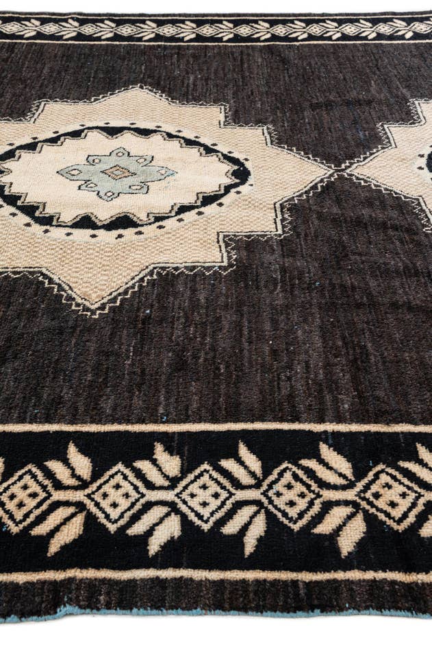 Detail image of 11' 10 x 15' Hand Knotted Moroccan Wool Rug