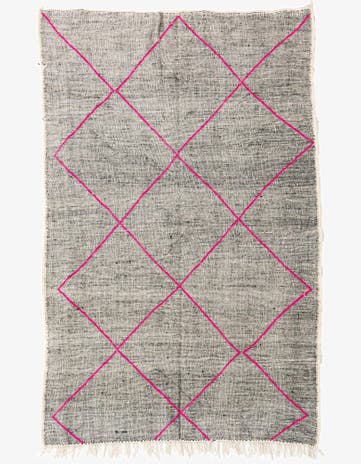 5' x 7' 8 Hand Knotted Moroccan Wool Rug