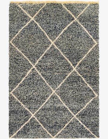 5' 5 x 8' 5 Hand Knotted Moroccan Wool Rug