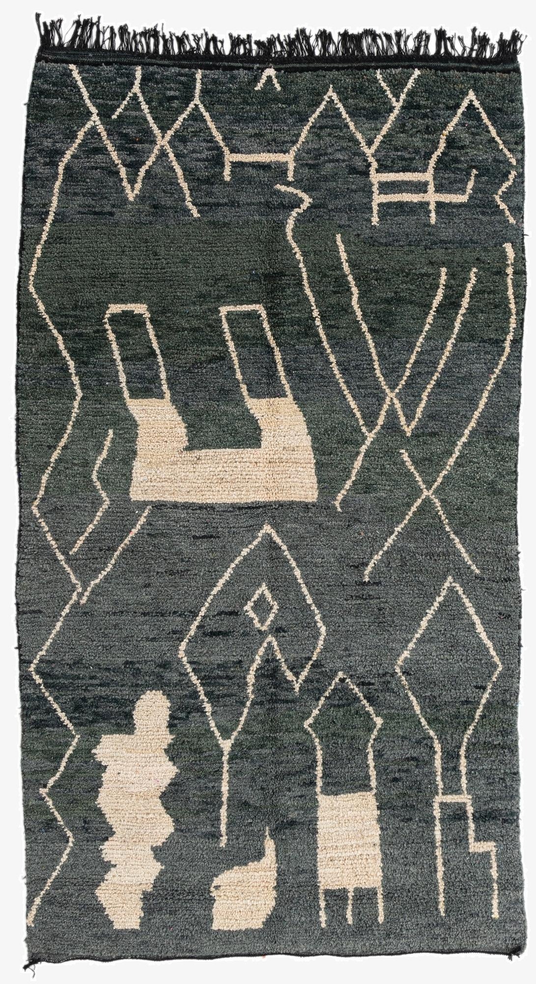 4' 7 x 8'  Hand Knotted Moroccan Wool Rug