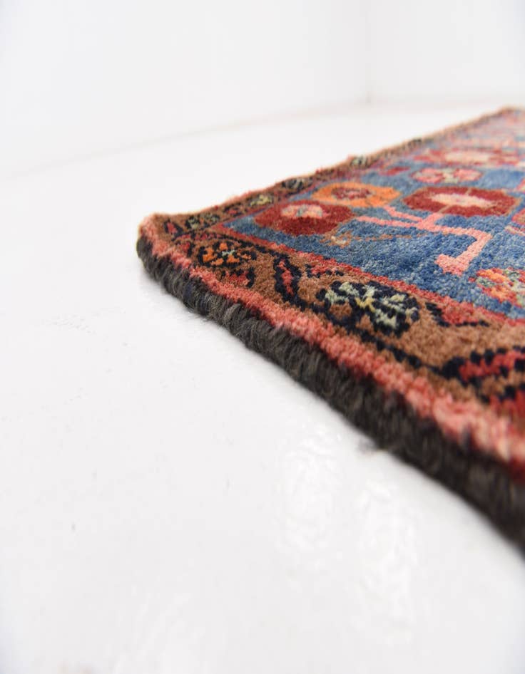 Detail image of 5' x 10' 2 Hand Knotted Nahavand Persian Wool Rug