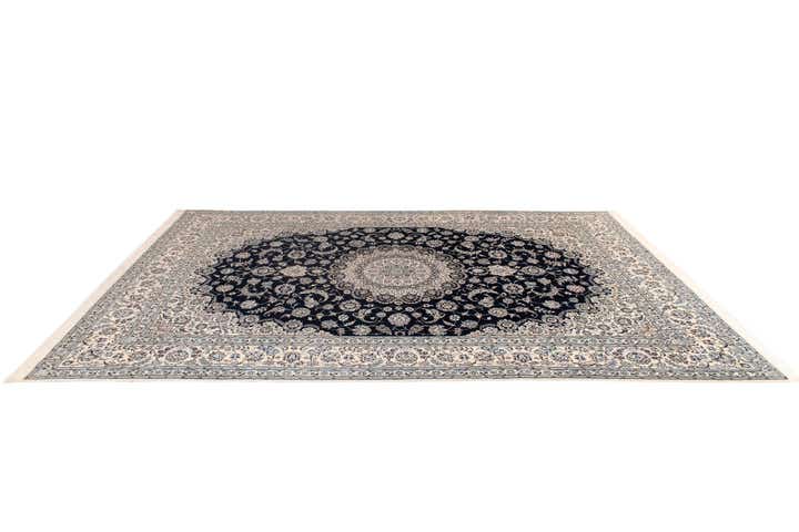 8' 6 x 12' 2 Nain Rug