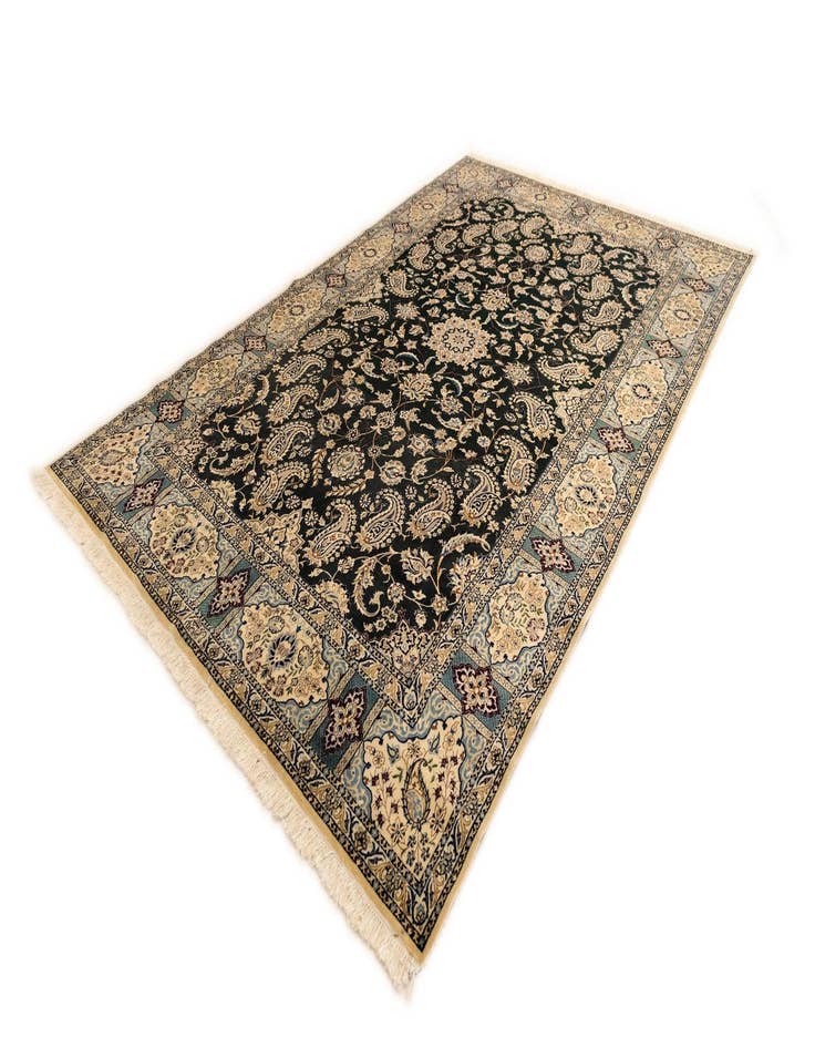 Detail image of 6' 7 x 10' 2 Nain Rug