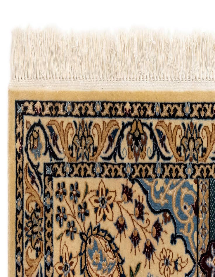 Detail image of 6' 7 x 10' 2 Nain Rug