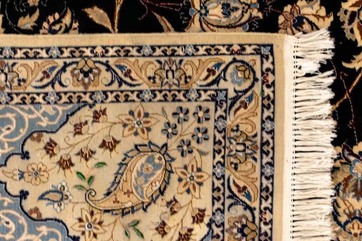 6' 7 x 10' 2 Nain Rug